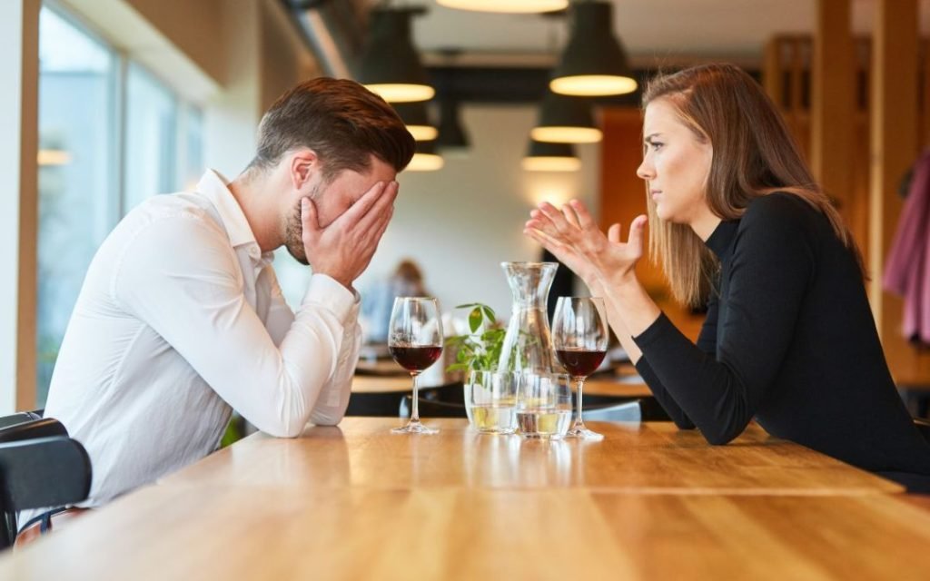 ¿Por qué los reproches matan a las parejas?